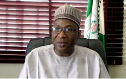 Adamawa INEC administers oath of neutrality on staff
