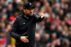 Klopp laments missed chances as Liverpool lose Premier League lead