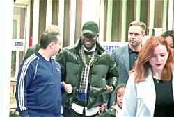 Moses marvels over passion for soccer in Turkey