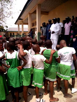 Majemite donates note books to primary schools in Ughelli