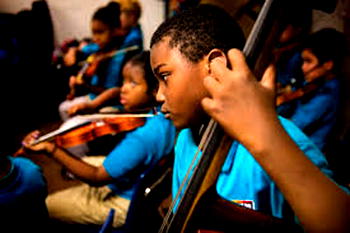 Listening to music makes your brain healthier