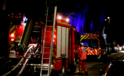7 die, 28 injured in Paris building blaze