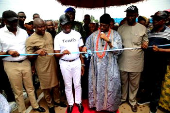 Dein of Agbor, Obi of Obior endorse Okowa for second term