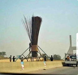 Broom sellers thank Buhari, APC for trade boom in Ebonyi