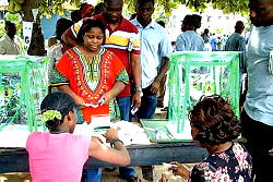 Election: EFCC to clampdown on banks, bureau de change caught aiding and abetting vote buying