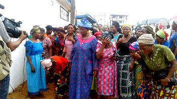 We will go nude on the streets if …, Anambra women storm police HQ over alleged harassment