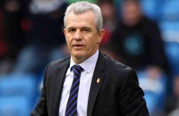 World Cup: Mexico coach Aguirre ‘proud but hurt’ after England defeat