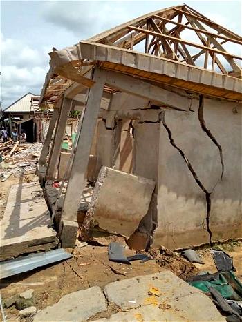 Landslide hits Bayelsa community, destroy houses