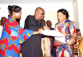 Photos: Wike gets INEC’s duplicate governorship result sheet