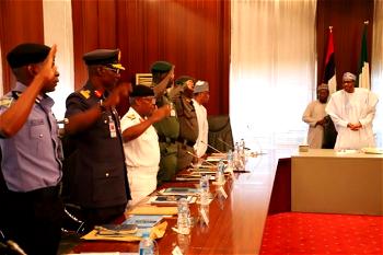 Buhari, Security Heads meet in Aso Rock