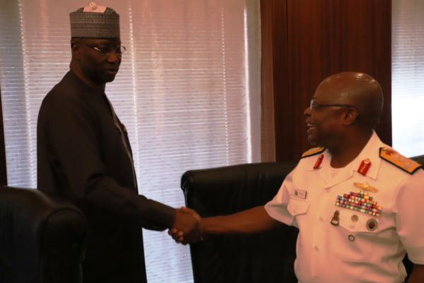 Buhari In Closed Door Meeting With Security Chiefs (Photos)