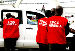EFCC nabs 4 UNIPORT undergraduates for internet fraud