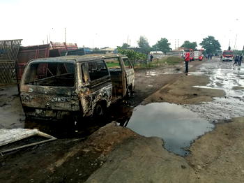 VIDEO: Pregnant woman, driver die as bus goes into flame in Isolo