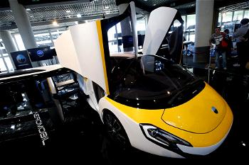 Flying cars mooted for Paris’ public transport network