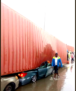 Photos: Container falls in Apapa, crushes 2 cars