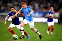 De Bruyne, Sterling on target in Man City win