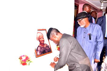 Osinbajo visits Afenifere leader, Pa Fasoranti