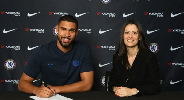 Chelsea’s Loftus-Cheek signs five-year contract extension