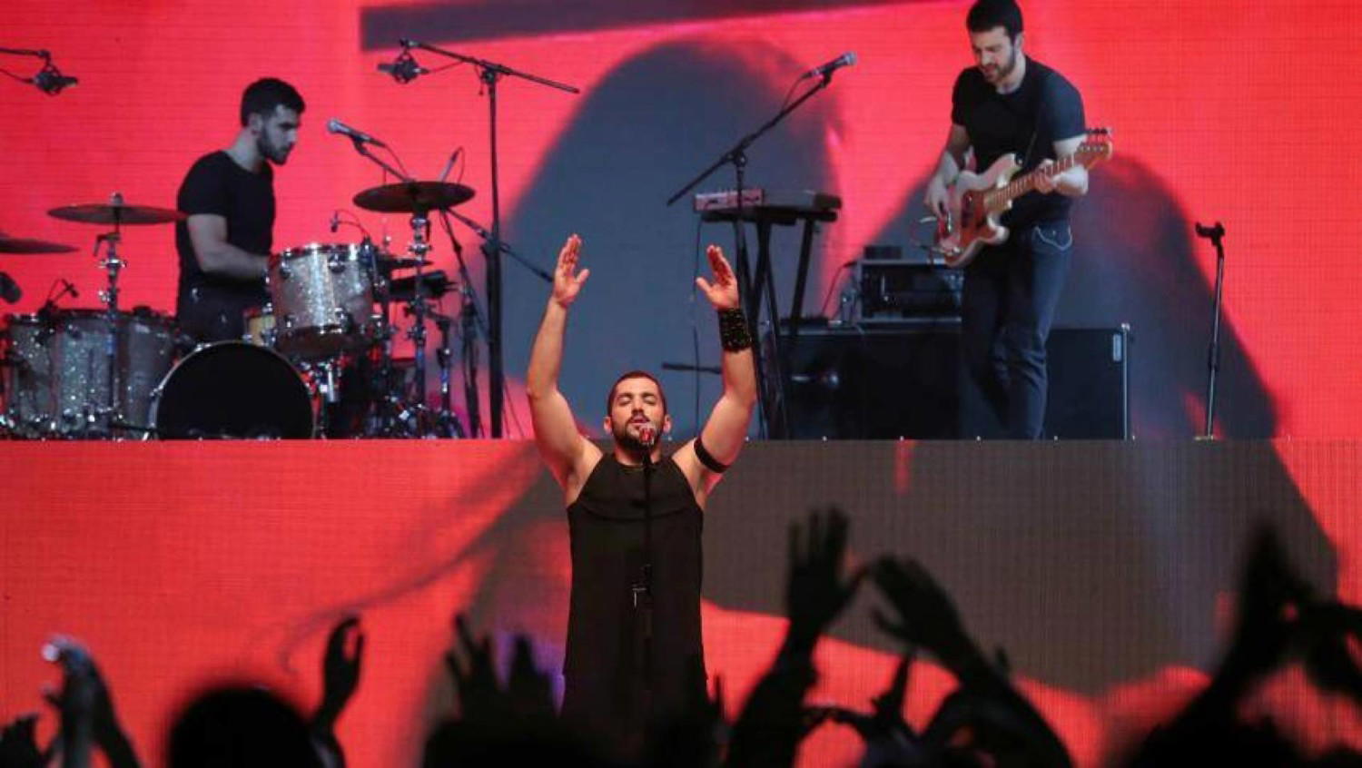 Mashrou’ Leila: Lebanon cancels gig by gay-friendly band for fear of ‘bloodshed’