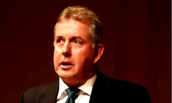 UK ambassador to US, Kim Darroch, resigns after Trump’s comment leak