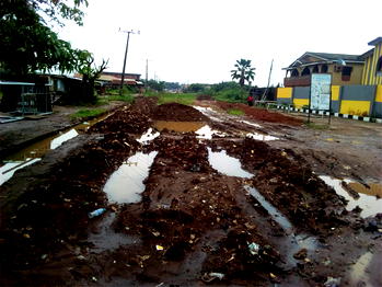 Ikorodu residents appeal to Gov. Sanwo-Olu to repair Igbe Road
