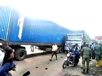 Apapa-Oshodi gridlock: 3 lives lost in one week as misery continues