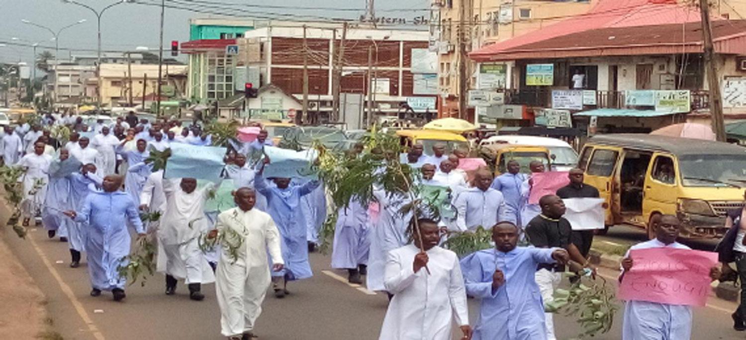 •Catholic Priests of Enugu Diocese protesting serial killing of priests in Enugu