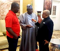 PHOTO: Senate President Lawan, Ngige pay Ekweremadu solidarity visit