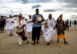 US Virginia marks dawn of American slavery in 1619 with solemn speeches and songs