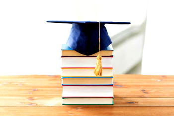Unicaf offers university scholarships to 3 Nigerians