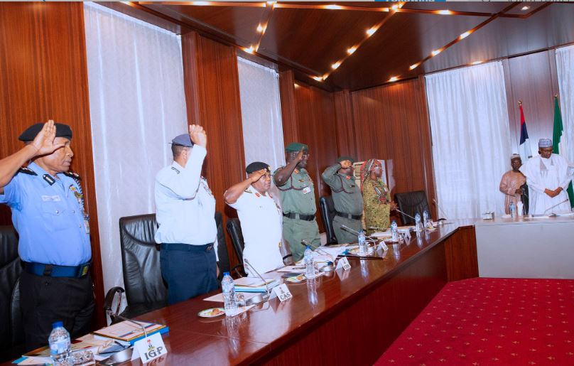 Buhari, service chiefs meet in Aso Rock