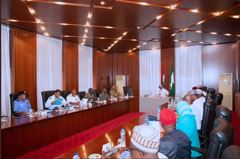 Buhari, service chiefs meet in Aso Rock