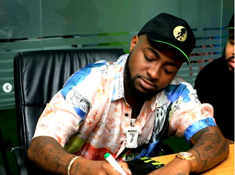 Davido finally releases the front cover art work of his new album