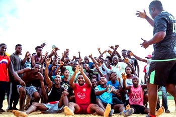 Senator Douye Diri shows his love for sports and youth development