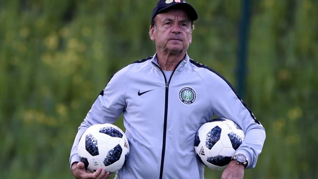 Gernot Rohr, Super Eagle