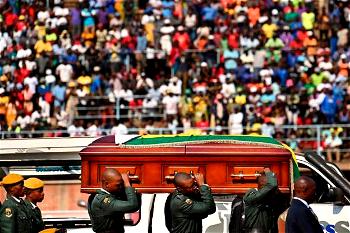 (Updated) Mugabe’s Burial: Family agrees with govt, body to be buried at ‘heroes’ monument