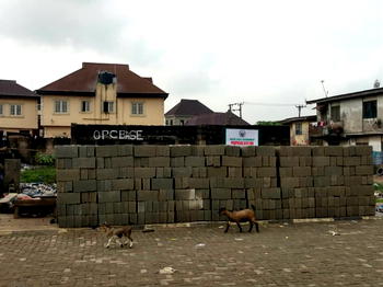 Agege LG commences building of health centre at Awawa’s den