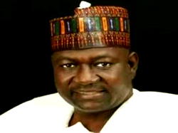 Roads construction: FG refunds N143bn to 5 states ― Minister
