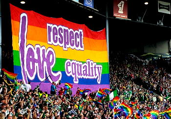 Referees told not to stop matches over homophobia: French FA chief