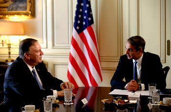 Pompeo announces closer military ties with Greece