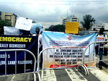 CSOs protest against crisis in state institutions