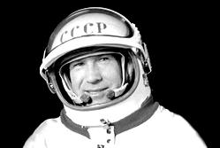 First man to ever walk in space died at 85
