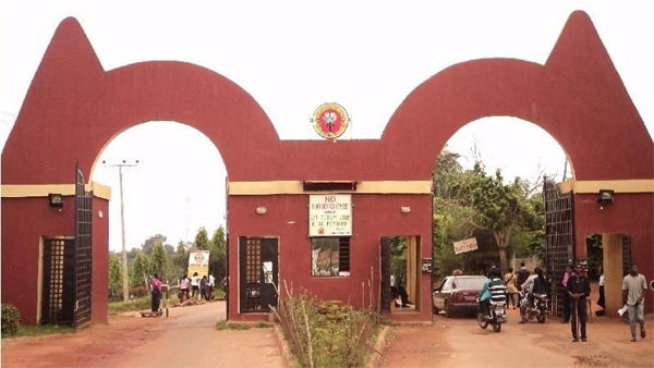 Auchi Poly student commits suicide