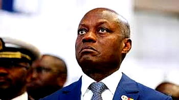 Guinea Bissau president dissolves cabinet threatening looming polls