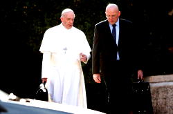 Pope Francis’ chief bodyguard resigns over leaked financial scandal