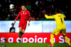 Ronaldo scores 699th career goal as Portugal beat Luxembourg (3-0)