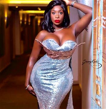 Curvy model, Symbas Erothick want Dangote to see her sex video and marry her