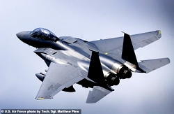 US arrests ex-Air Force pilot for training Chinese military
