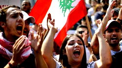 Lebanon scraps WhatsApp fee amid violent protests