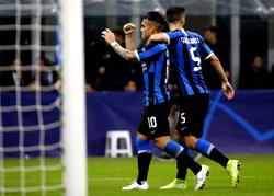 Barca favorite Luis Suarez tells Lautaro to stay at Inter
